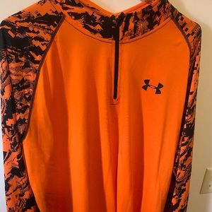 Men’s Under Armour shirt